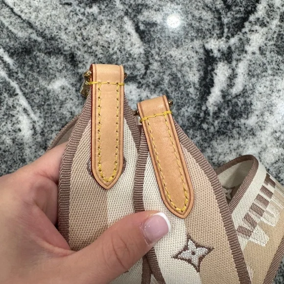 Louis Vuitton Speedy 20 Bandouliere Beige Strap - Picture 7 of 10